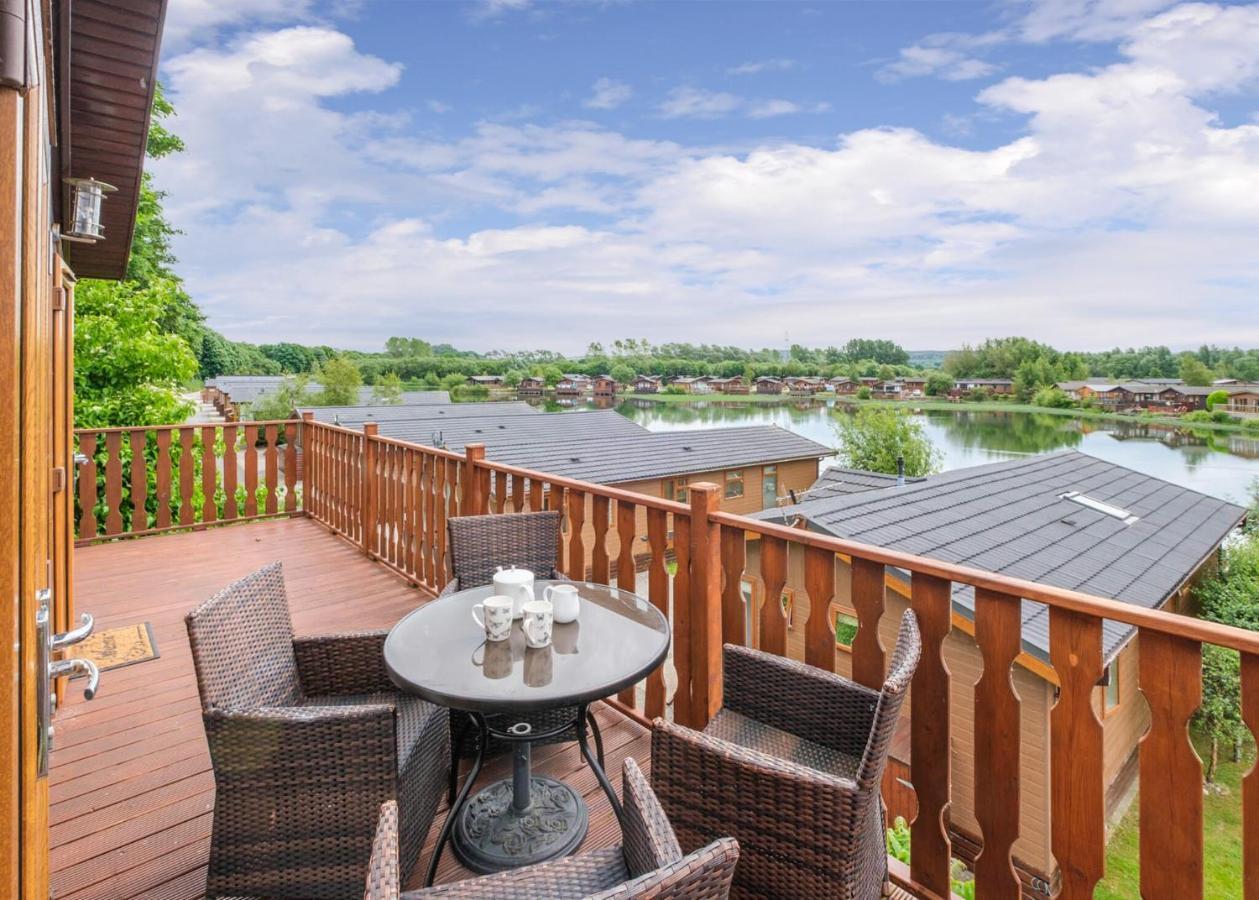 South Lakeland Leisure Village Hornby  Buitenkant foto