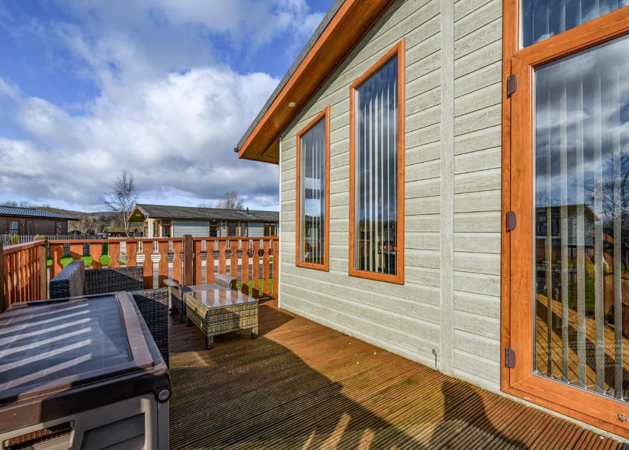 South Lakeland Leisure Village Hornby  Buitenkant foto